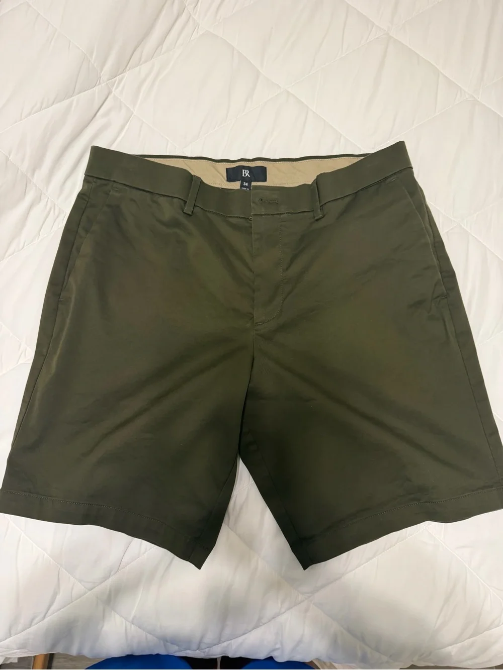 Banana Republic Olive Green Men's Flat Front Shorts